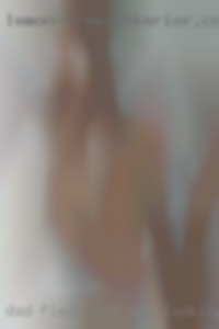 Dad flesh bod man looking girls for some fun.