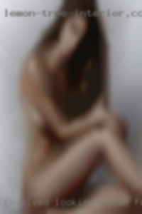 Involved looking woman for something sexy discrete.